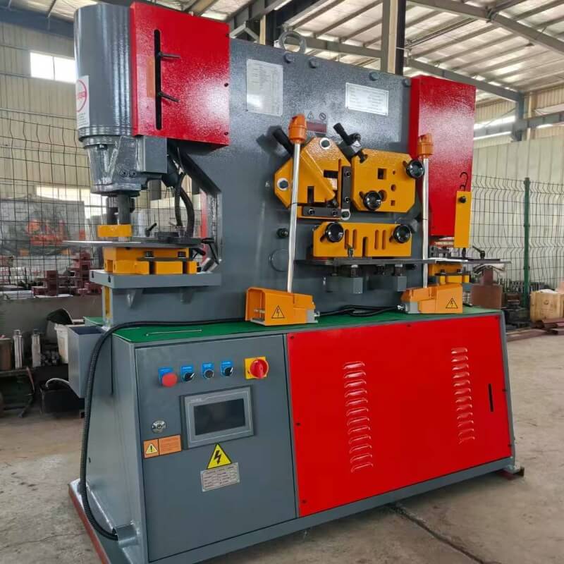 Hydraulic ironworker 65 Ton