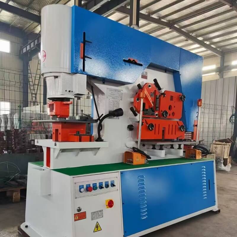 Double Cylinder Hydraulic Punching And Shearing Machine 200T