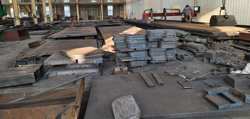 Giant Press Brake Giant Press Brake